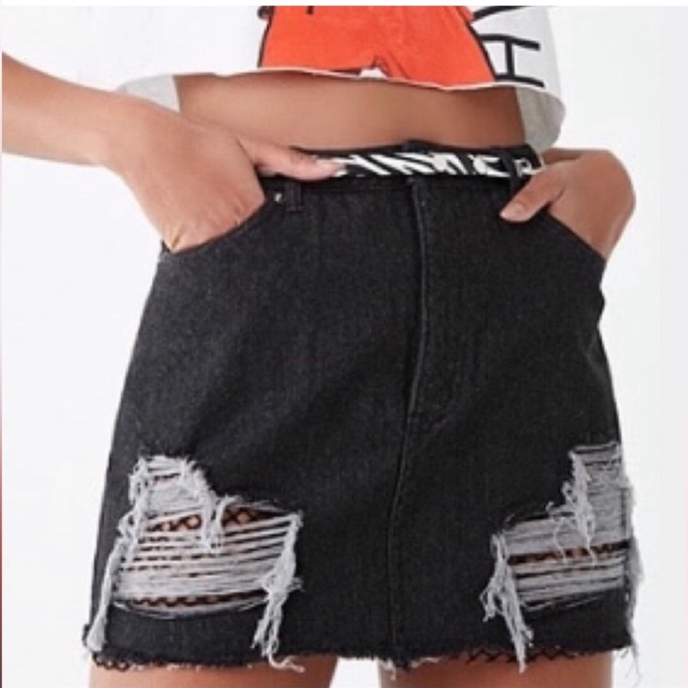 🆕 Distressed Denim Skirt
